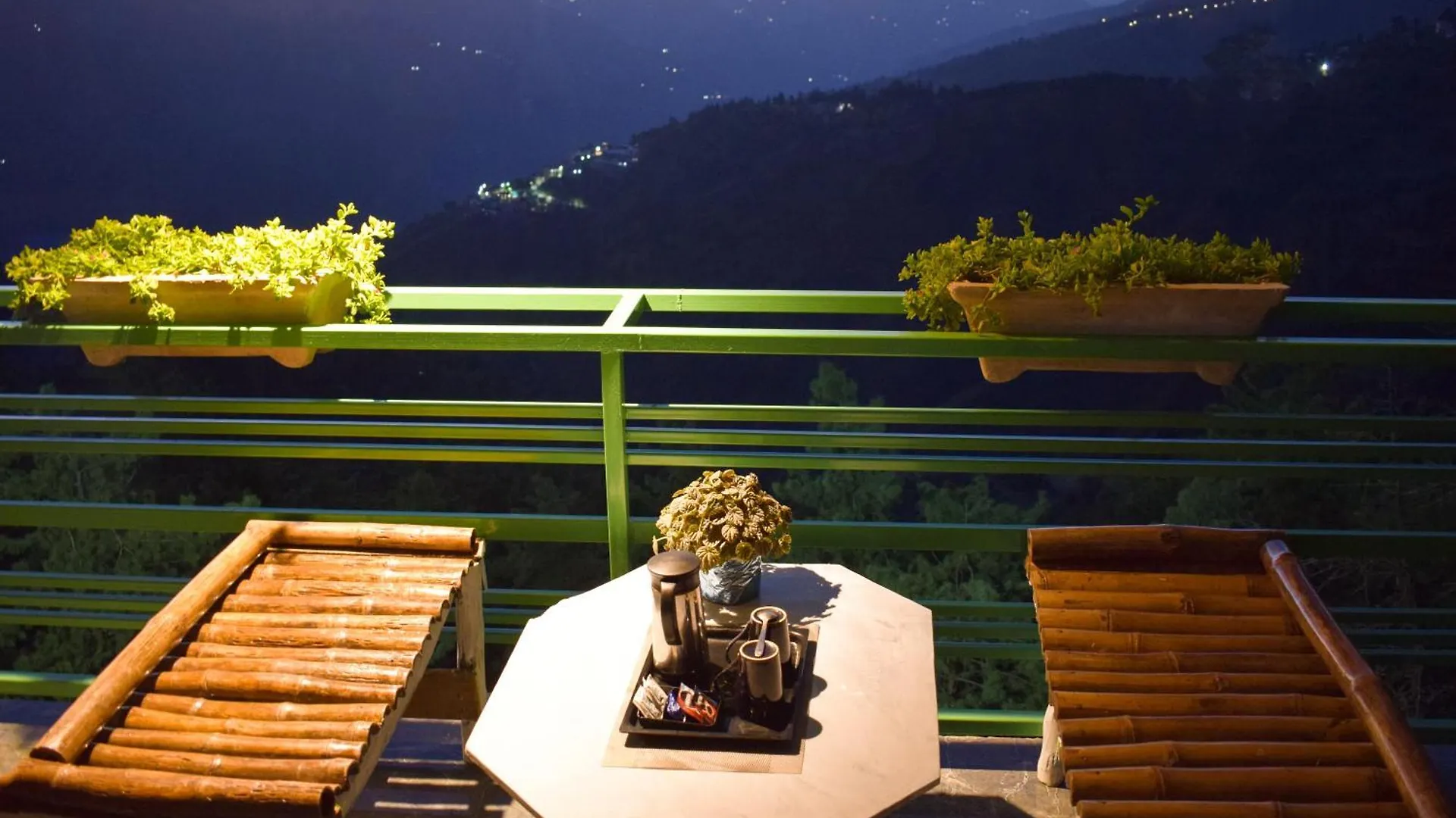 Valley View Resort Mashobra - Best Holiday Home For Vacations Shimla India